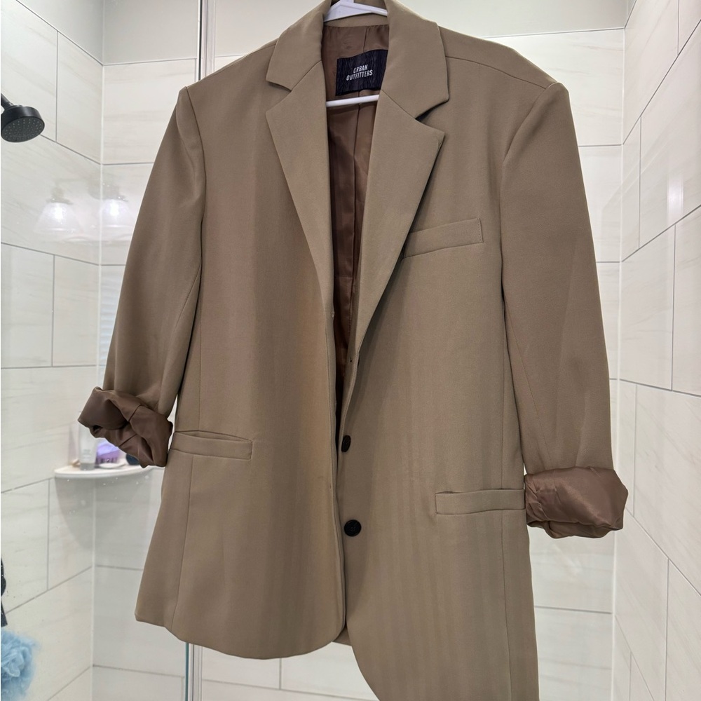 Boyfriend blazer
